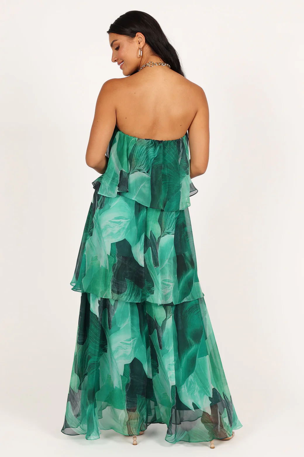 Abito lungo midi senza spalline Calista Green Bloom con balze