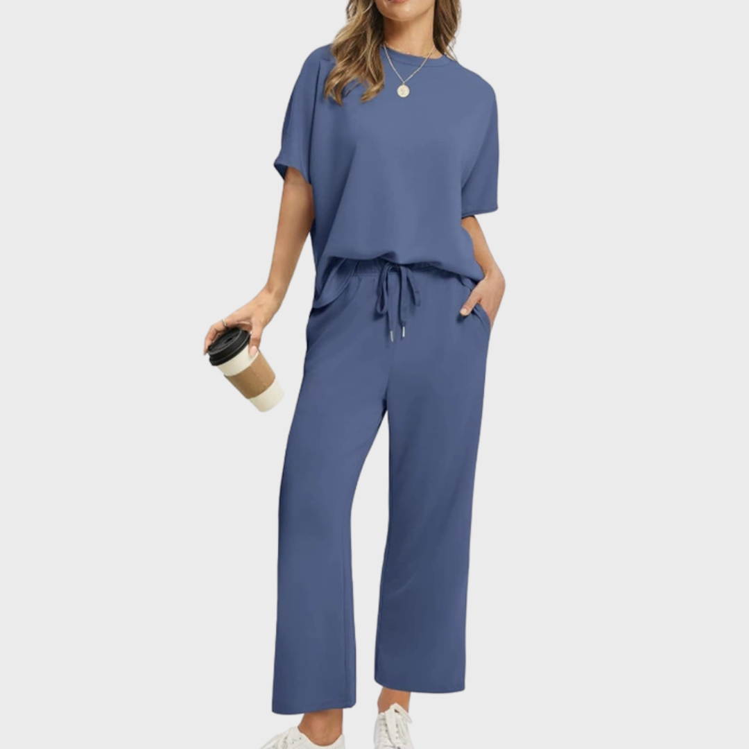 Tyra – Completo di pantaloni morbidi con silhouette rilassata
