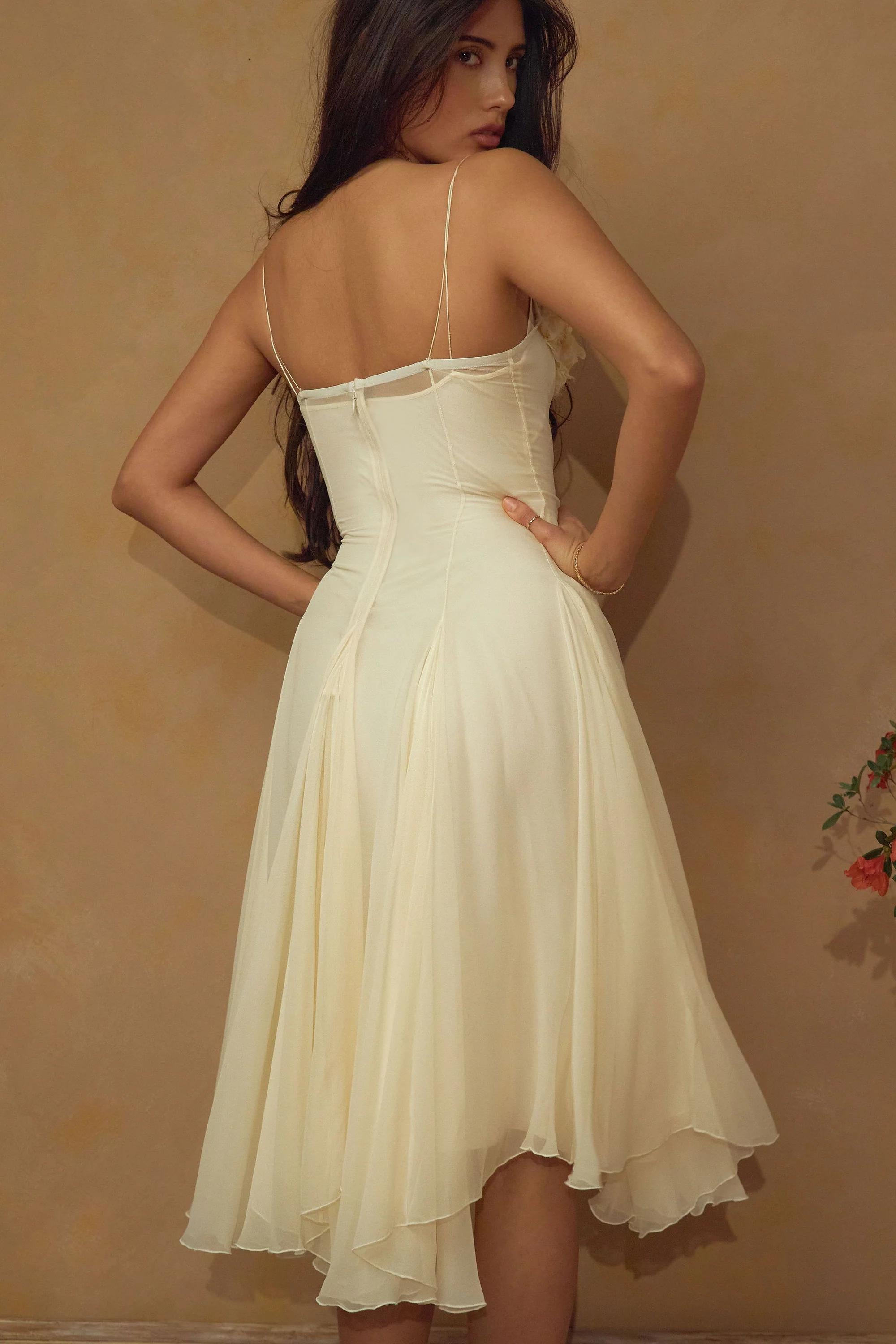 Vestito midi camicetta impreziosito con fiori