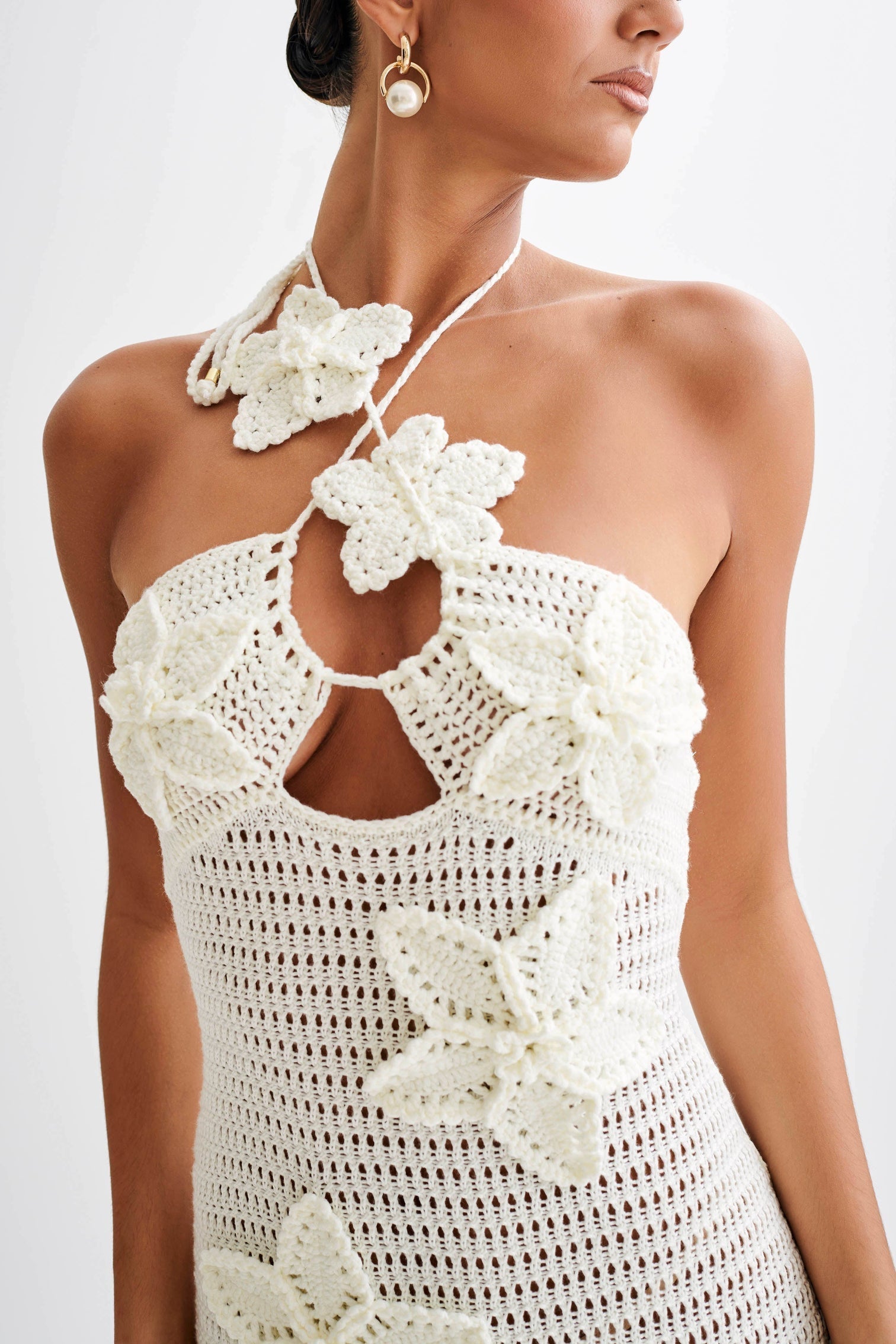 Abito lungo con applicazioni floreali Beverly in crochet