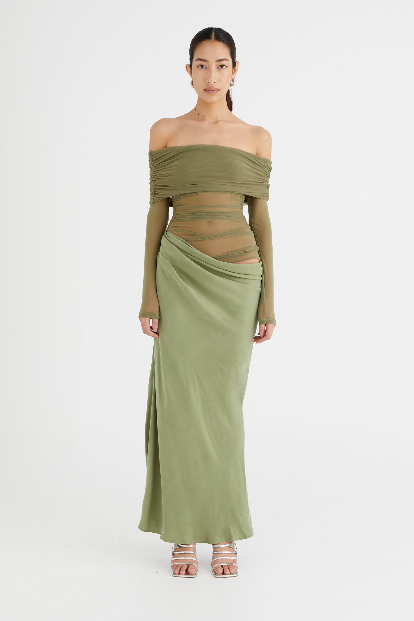 Vestito lungo trasparente con spalle scoperte Lillian