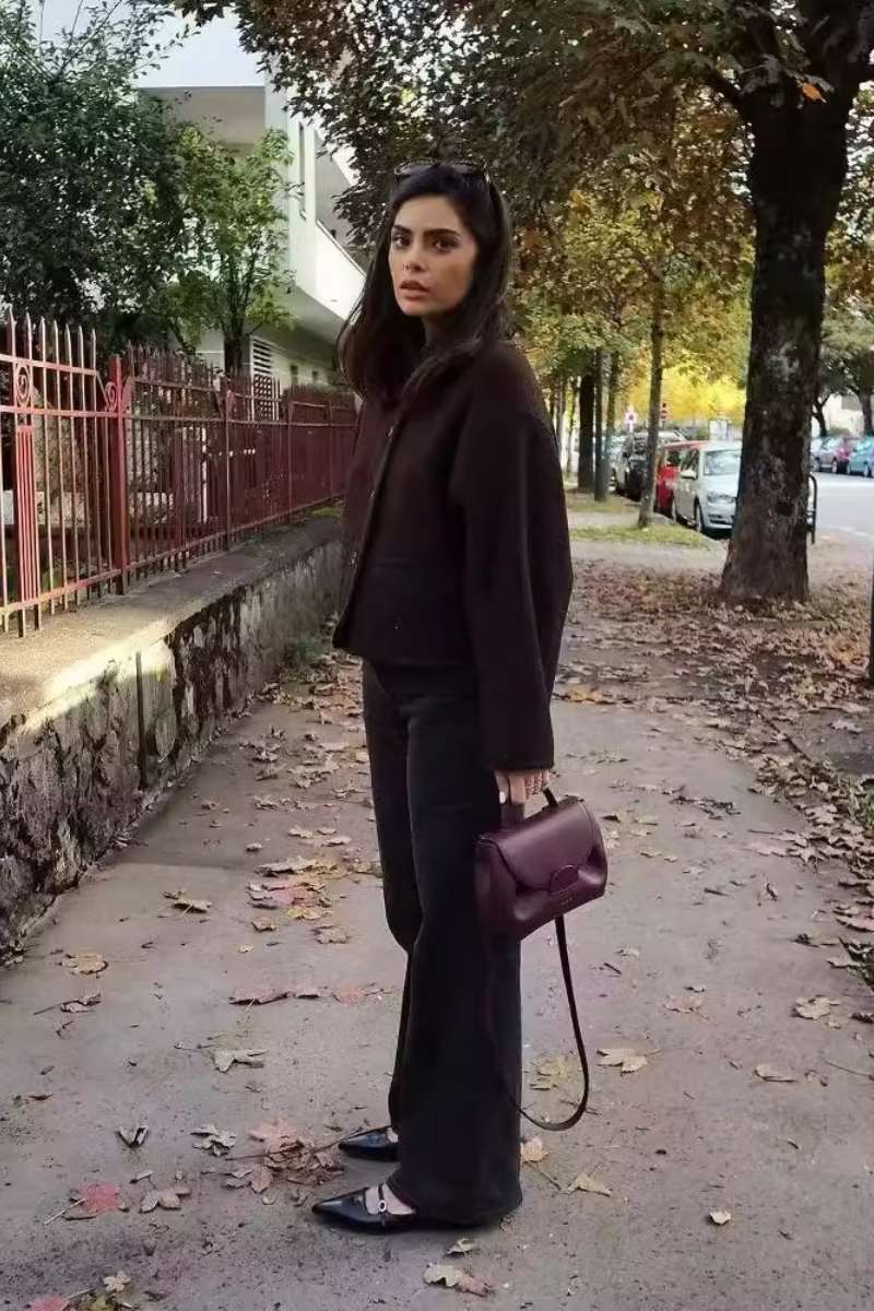 Giacca classica con colletto alto