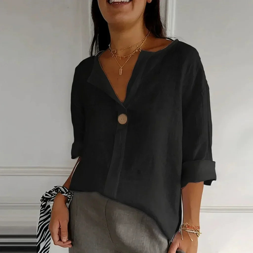 Liv – Camicia di lino rilassata con dettaglio pulsante