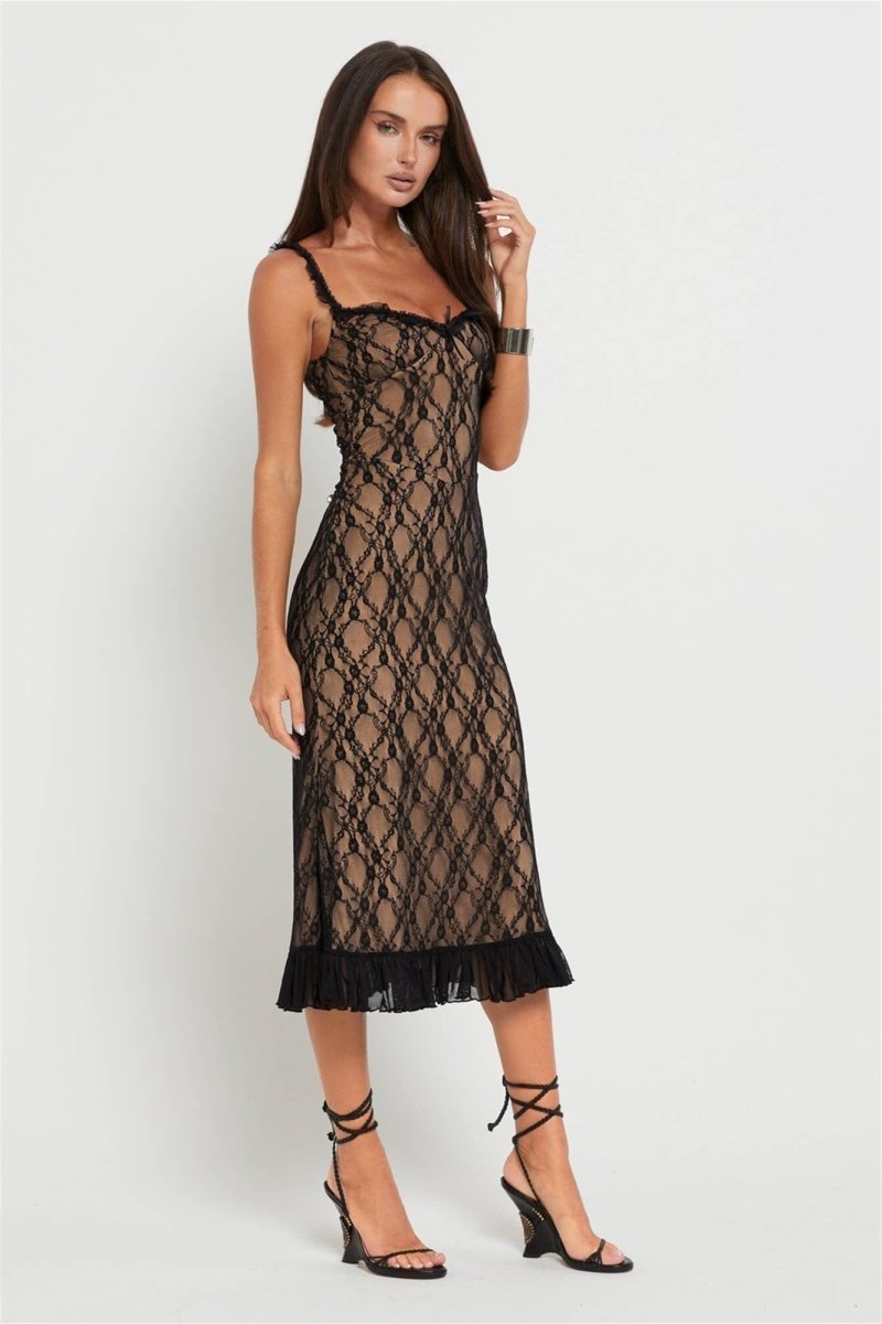 Vestito lungo maxi con pizzo floreale e volant