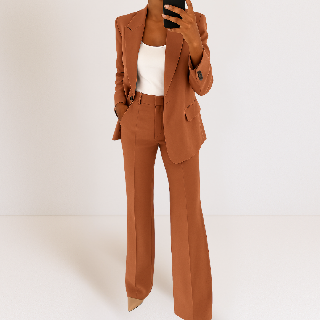 Completo da Donna a Due Pezzi