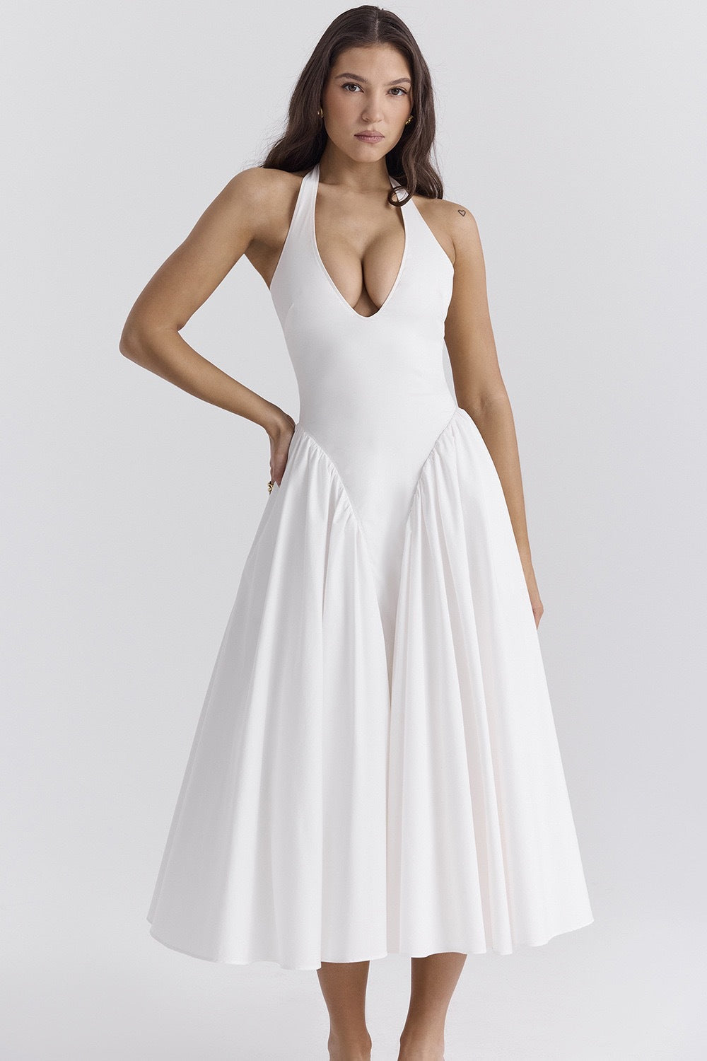 Vestito lungo midi senza maniche in cotone bianco