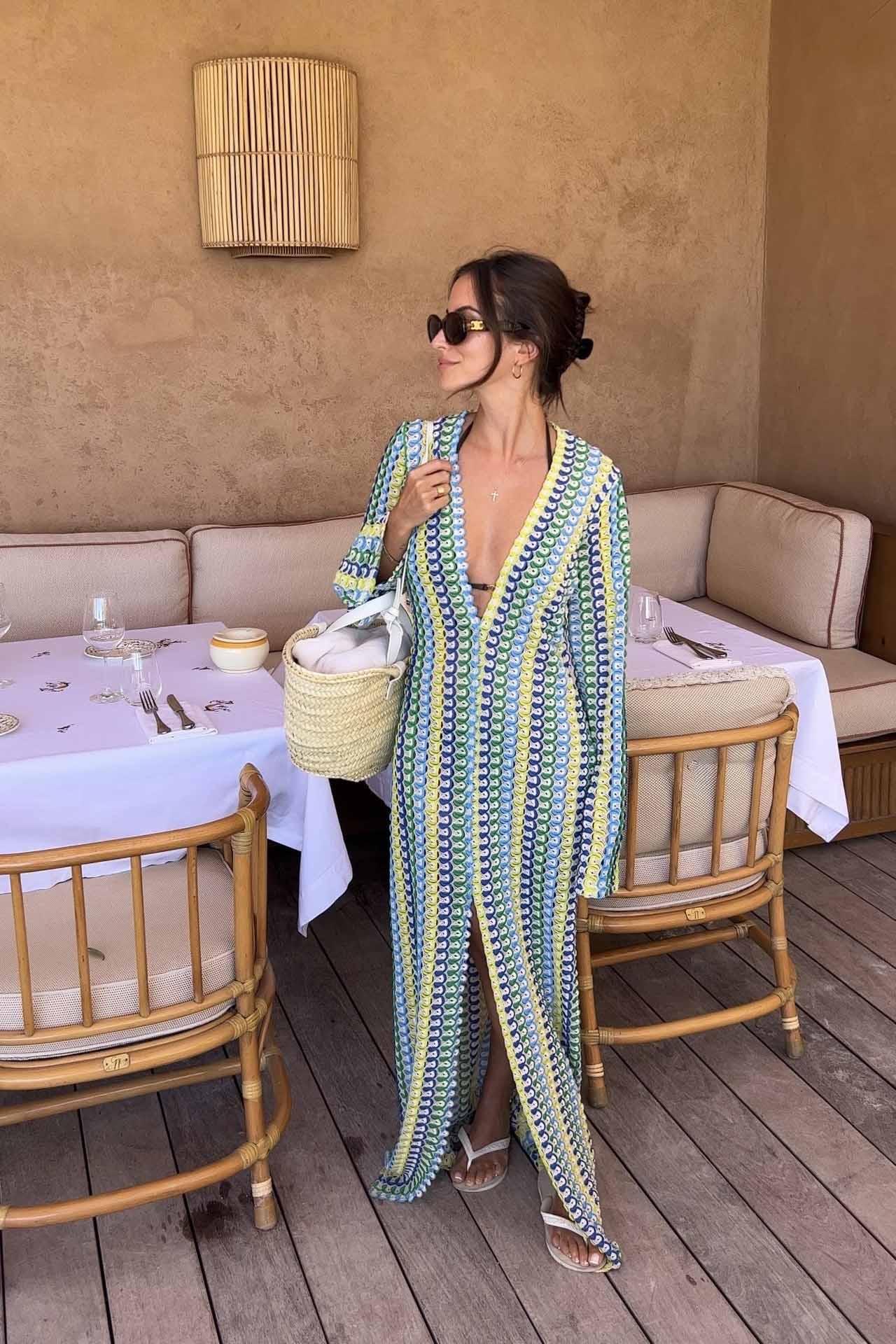 Vestito lungo bohémien con scollo a V, maniche a campana, motivo a onde a righe e crochet per vacanze in spiaggia