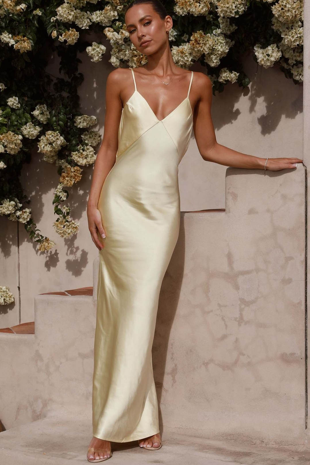 Vestito lungo massimo sensuale con schiena scoperta