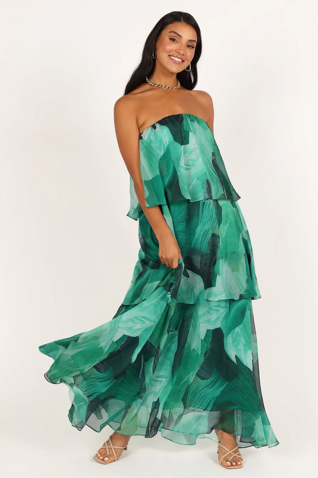 Abito lungo midi senza spalline Calista Green Bloom con balze