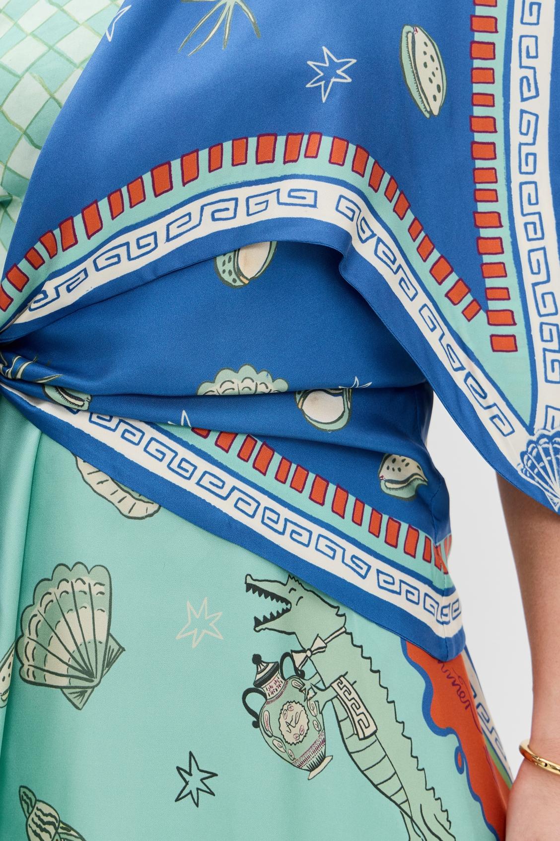 Vestito a Mezzaure Surrealist Summer Scarf
