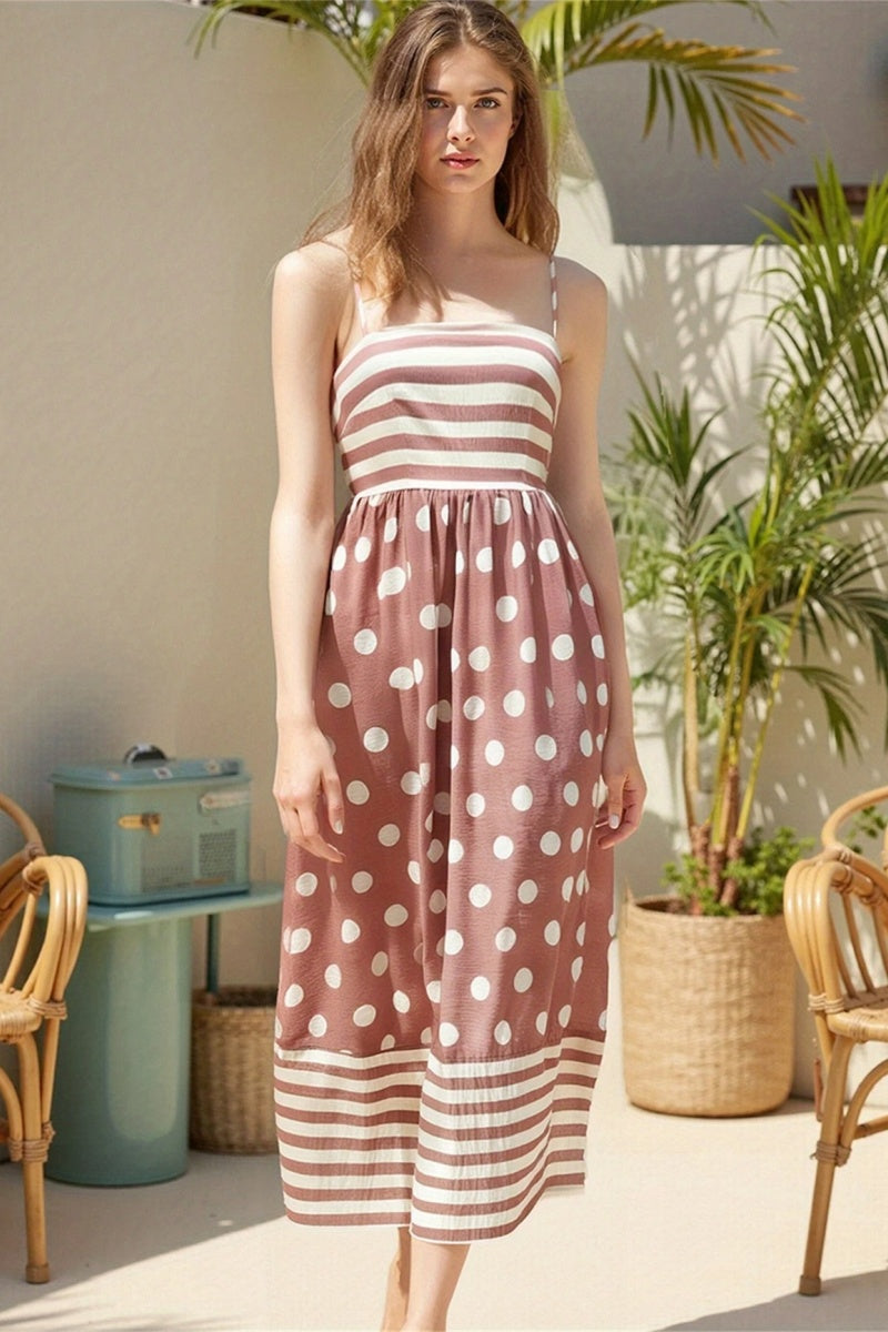 Abito midi con scollo quadrato e pois