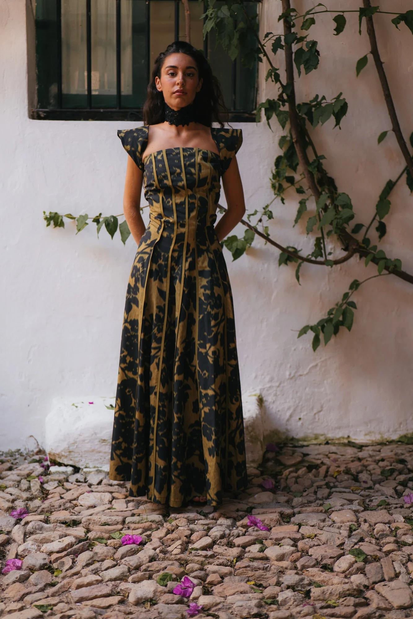 Vestito lungo maxi senza spalline con stampa vintage