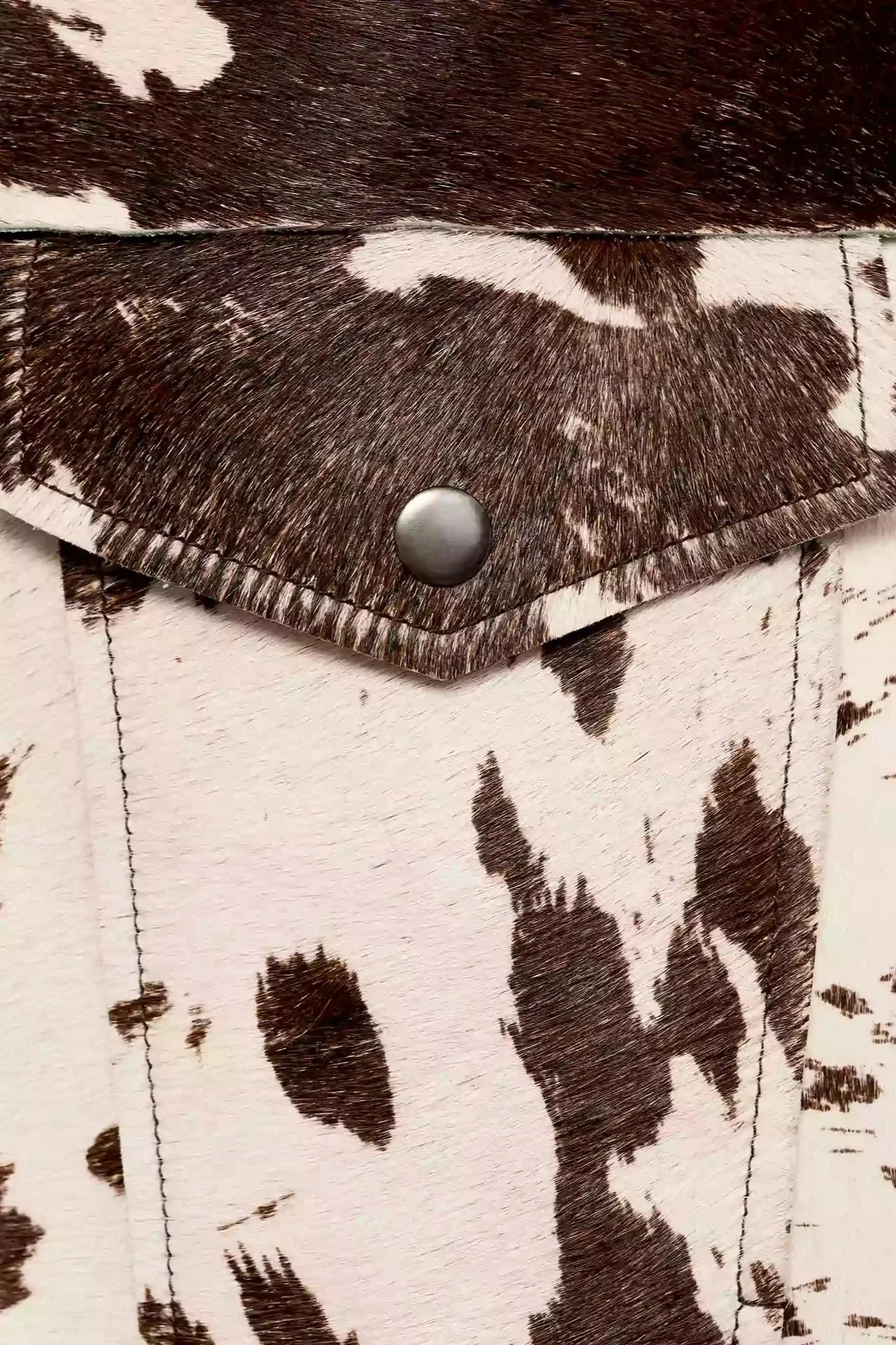 Giacca stile camicia con pelliccia sintetica stampa muccata