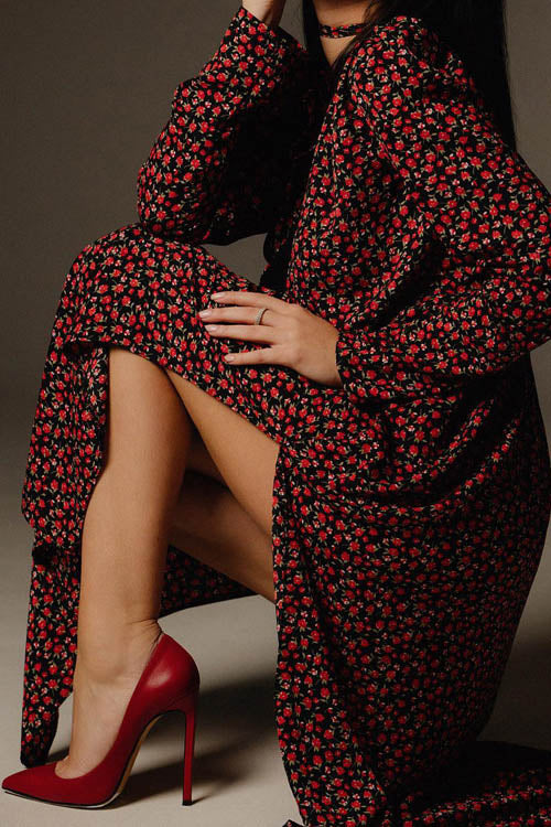 Vestito Midi con Collo a V e Decorazione Floreale Bertha