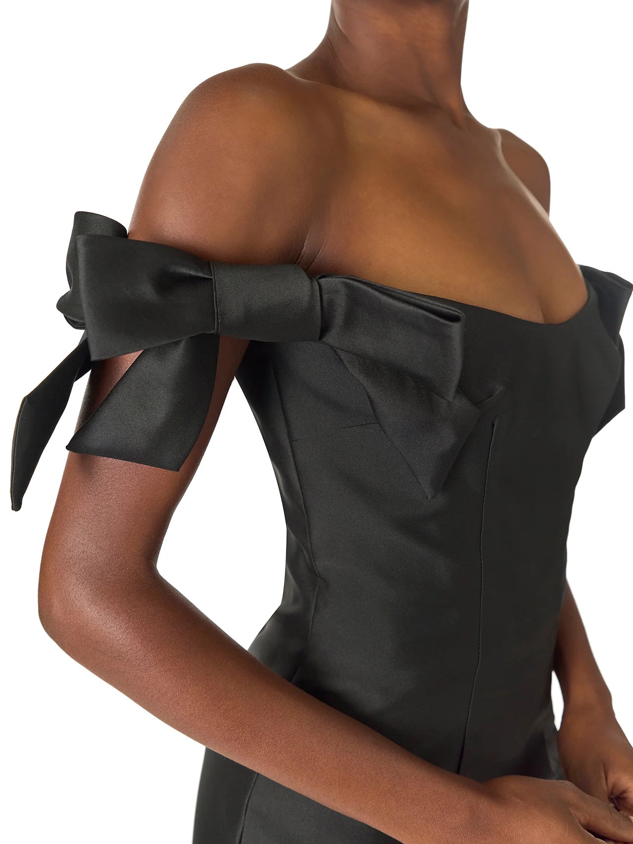 Vestito midi a tubino con maniche a sbuffo e scollo a spallina