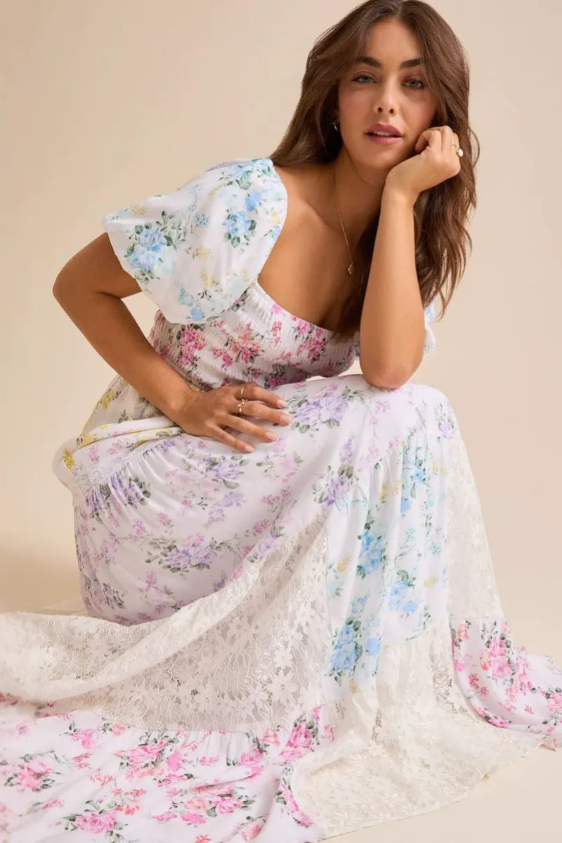 Vestito midi a trapezio con stampa floreale elegante a maniche corte
