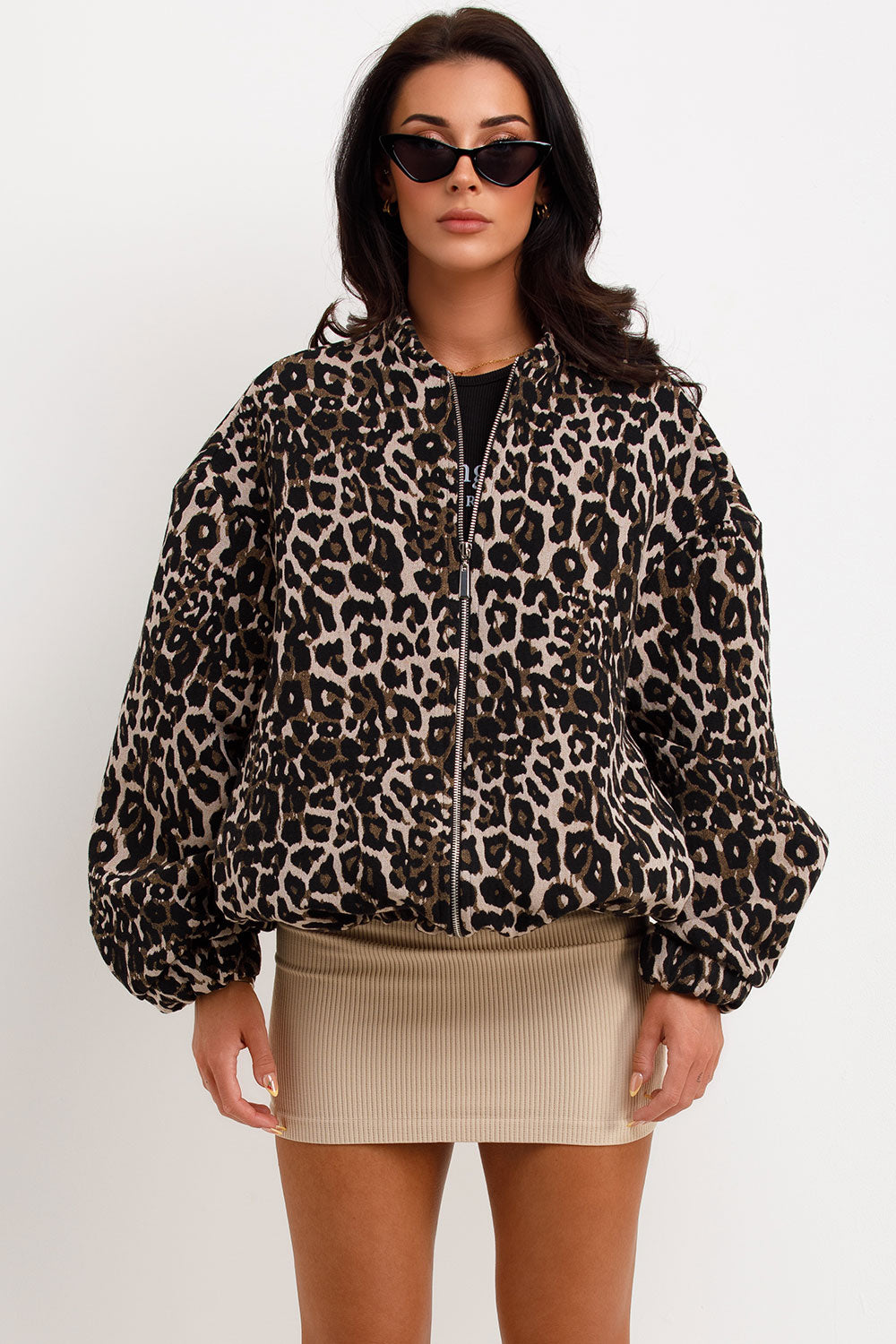 Cappotto con stampa leopardata retrò