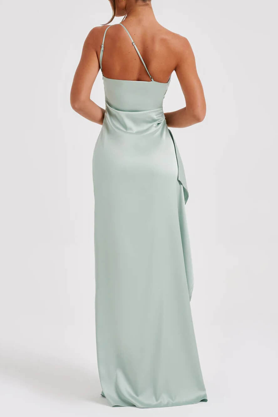 Abito lungo in satin con apertura