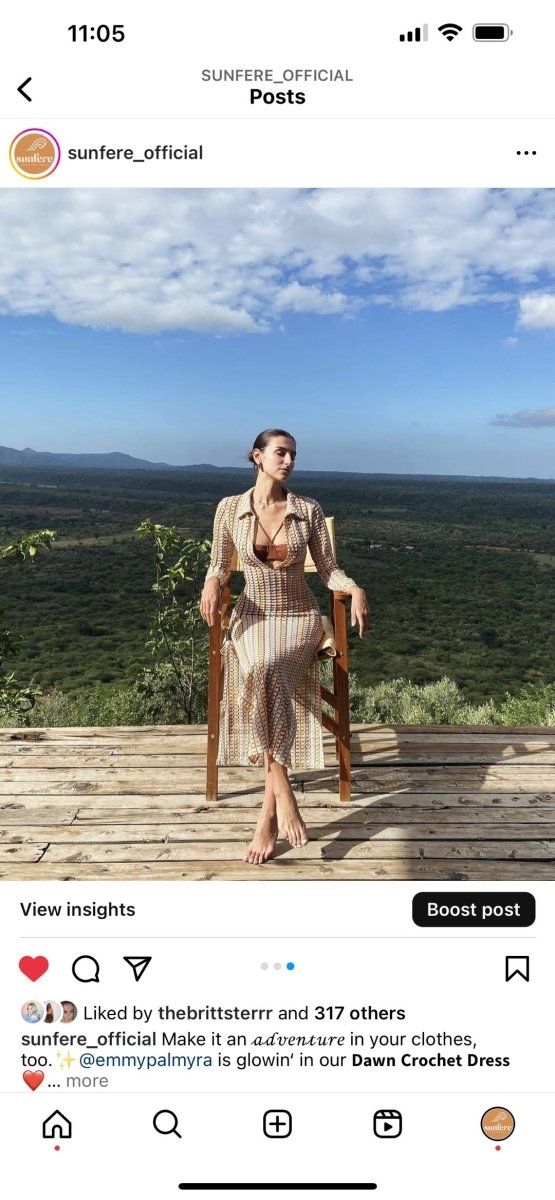 Vestito lungo in crochet con scollo a V Dawn