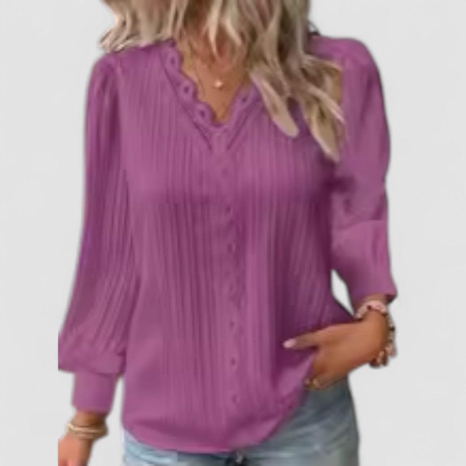 Selvie – Camicia con pizzo e pieghe