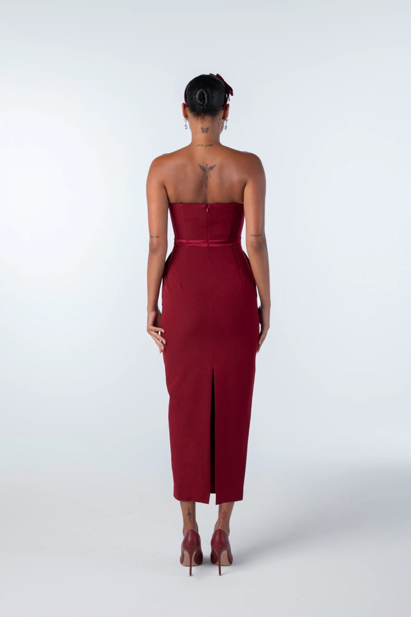 Vestito midi senza spalline con fiocco