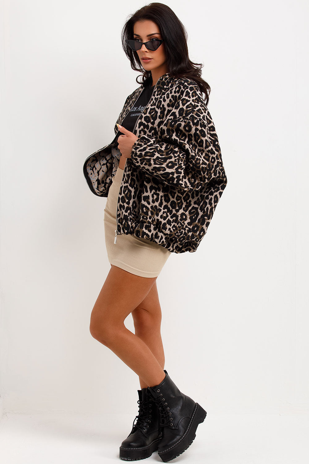 Cappotto con stampa leopardata retrò