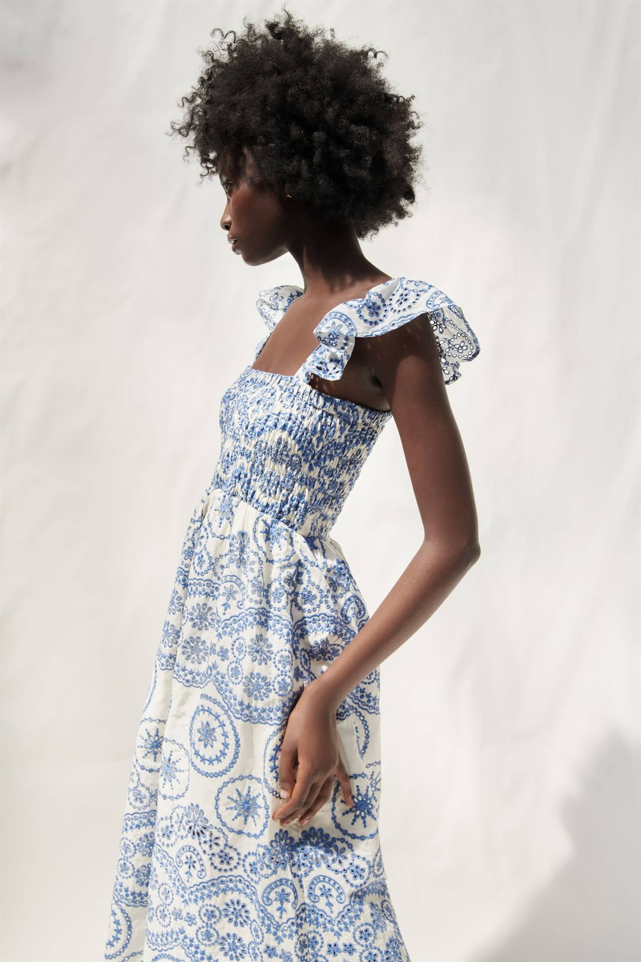 Vestito Midi con Corpetto Ricamato in Pizzo e Smock