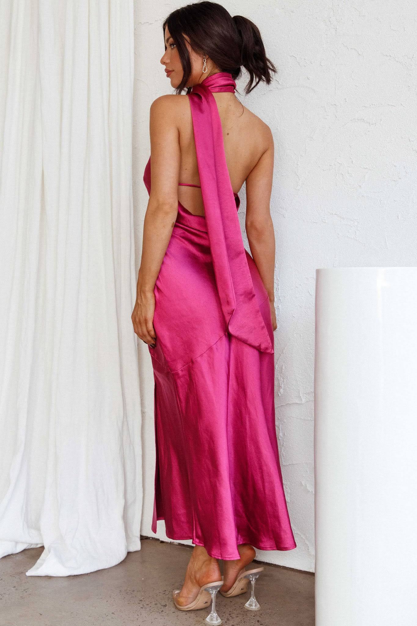 Vestito Midi in Satin con Collare a Cappuccio e Dritto