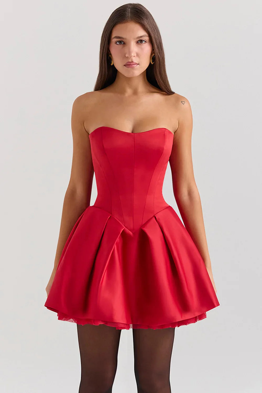 Vestito Mini in Broccato Rosso con Fiocco Rimovibile