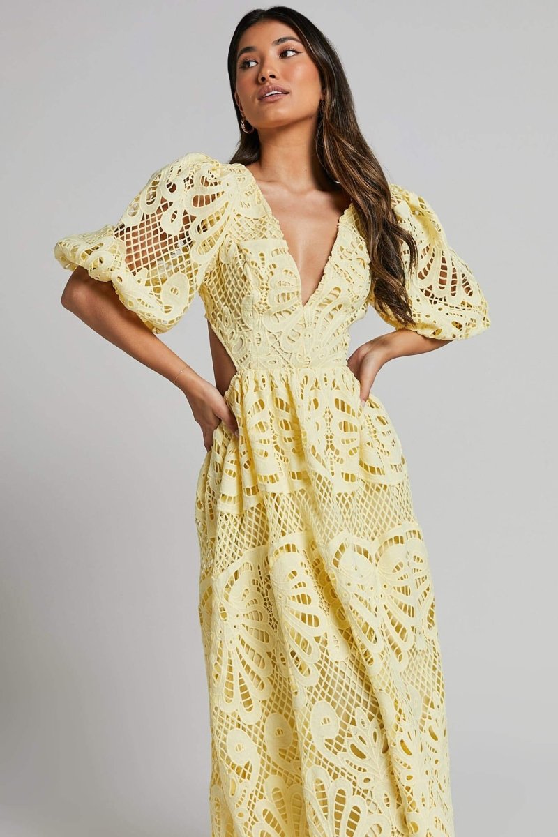 Vestito Midi con Ricami Sandra, Fessure e Tulle